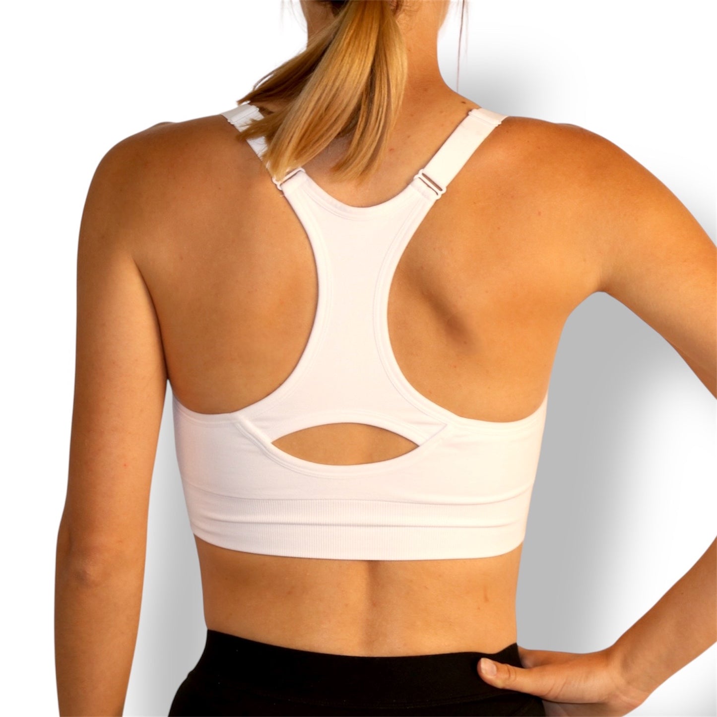 UT-001 BRA Sport Weiß